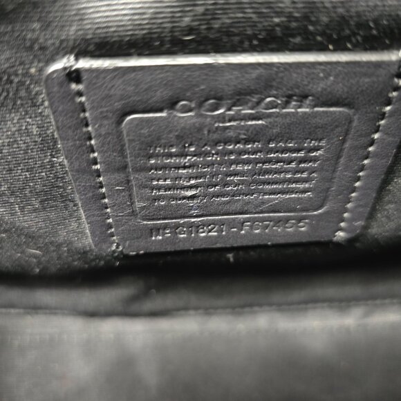 Vintage Coach Avary Carryall in Black Crossgrain Leather with Gold-Tone Hardware - Picture 14 of 16